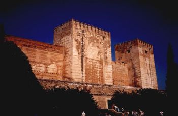 Granda Alhambra at Dusk